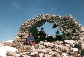 Tontorreko eraikinaren hondakinak