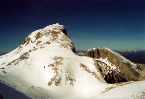 Espelungaren iparrekialdeko bizkarra