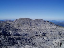 Auñamendiko igoeratik ikusita