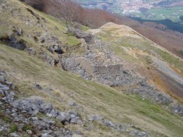 Mehatzen aztarnak Biozkornia lepotik gertu