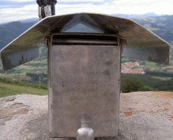 Buz?n de la hermita de Arrola