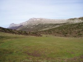 Lezizagoa eta Beriain Lezizako Baltsetatik ikusita