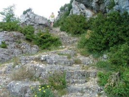 AZKEN ZATIA GORA HELTZEKO