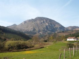 Orozketarako bidetik / Desde el camino a Orozketa