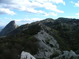 MUGARRA,ARTATXAGAN ETA LEUNGANE ARAMOTZETIK