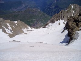 Tailloneko glaziarra eta Sarradets tontorra Hatzaren ondotik ikusita