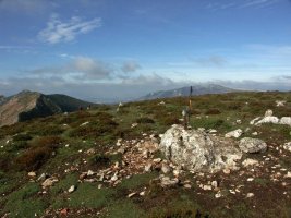 Cantoña y Umion al fondo