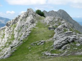 Larrano, Alluitz hondoan duela