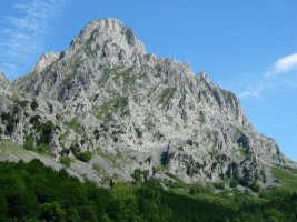 Atxarte aldetik ikusita