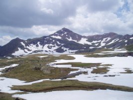 Anayeteko lakuetatik ikusita