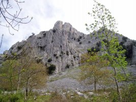 Mendebaldetik ikusita