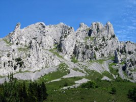 Atxarte aldetik ikusita