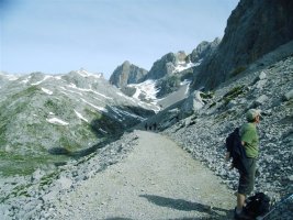 Sendero a Horcados Rojos