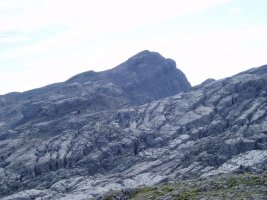 Mendebaldetik ikusita