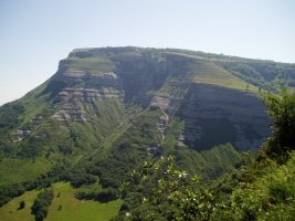 Mendebaldetik ikusita