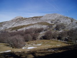 Elorrola lepoa, Enaitz eta Gorostiaran hegoaldetik ikusita