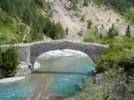 San Nicolás de Bujarueloko zubia