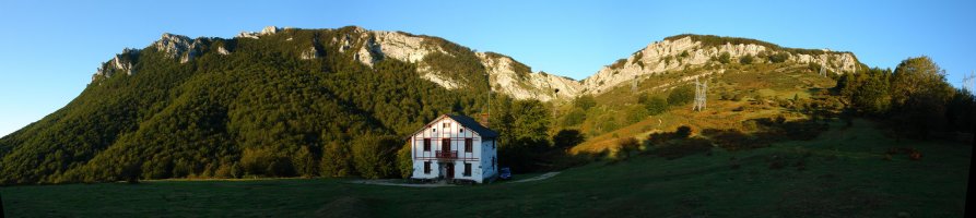 San Adriango ikuspegia, aterpearen ingurutik