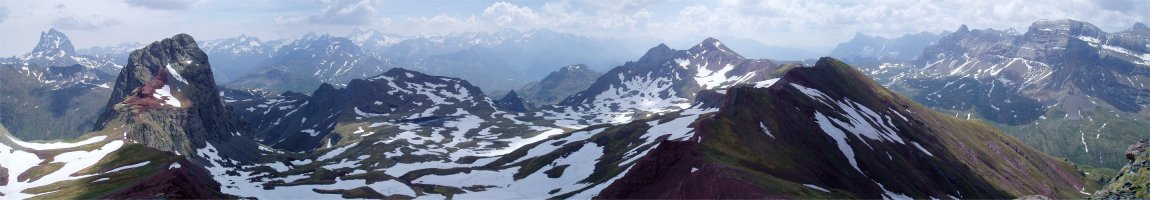 Ekialdera ikuspegi zabala