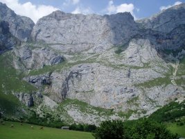 Fuente Déko zirkuko hormak