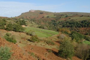 Larrazuko hegoaldeko bizkarretik ikusita