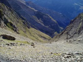 Pinetako Balkoira igotzen den bidearen azkenengo zatia
