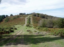 Troke ekialdetik ikusita, Usako atxa aldetik