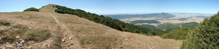 Mendebaldeko bizkarreko bidea, tontorretik gertu