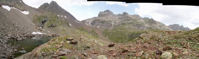 Gran Facha eta Petite Fache ekialdetik ikusita