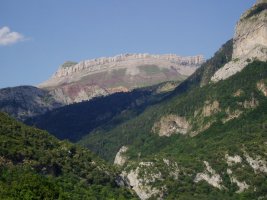 Hego-mendebaldetik ikusita