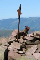 Gartzaga: buzoia eta gurutzea