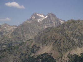 Balaitus hego-mendebaldetik ikusita