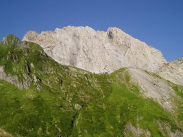 Ipar-ekialdetik ikusita