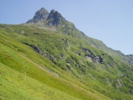 Les Bécottes iparraldetik ikusita