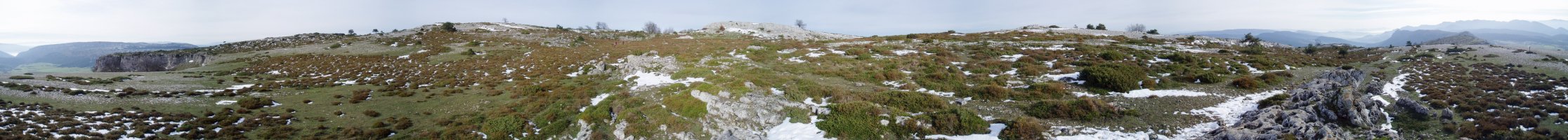 Hego-ekialdeko bizkarrean ikuspegi zabala