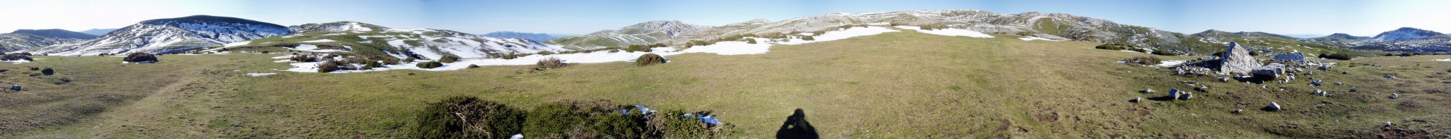 Trikuarriko trikuharriaren inguruan 360ºtako ikuspegia