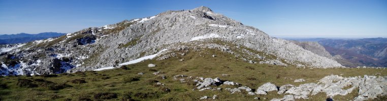 Hego-ekialdetik ikusita