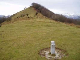 Unanibi tumulua eta izen bereko tontorra