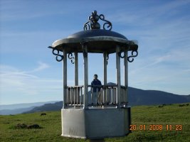 Cumbre Argalario. Pergola 1