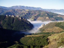 Arratetako haitzartea Intzartzutik ikusita