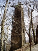 Etxalarko usategietako dorre bat