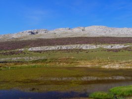 Larragako baltsa eta Eskalaborroko tontorra
