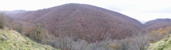 Iparraldetik ikusita, Akaitz Txikiren hegoaldeko isurialdetik