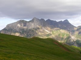 Atxerreko bidetik ikusita