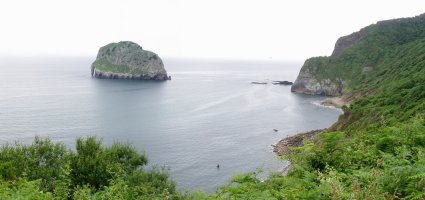 Aketx uhartea hego-mendebaldetik ikusita