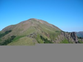 Autza eta eskuinera, Harrigorriko haitzak