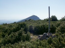 Txanburuko gailurra eta Elomendi