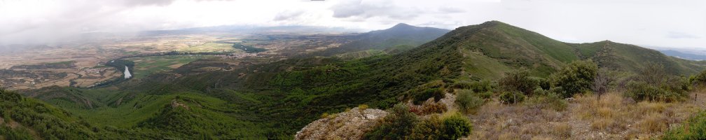 Peñas Altas-eko gailurretik ekialdera begira