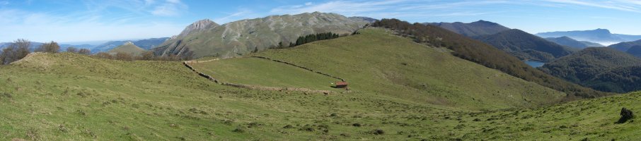 Agaotzetik Sarastarri aldera begira