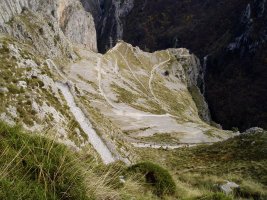 Urdón eta Tresviso arteko bidearen pasarte bat
